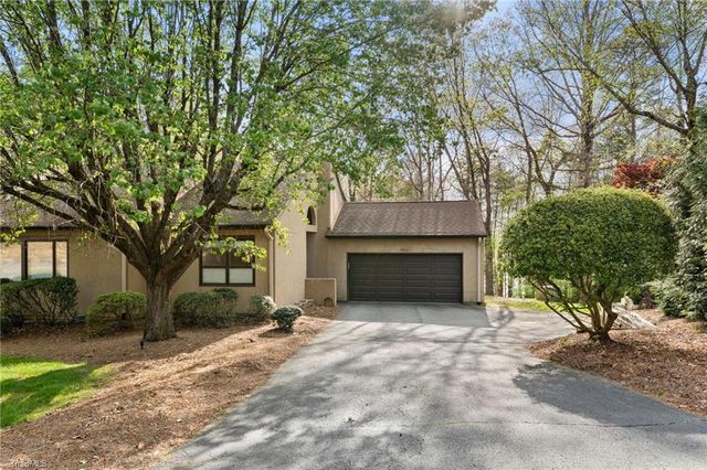 1955 Eastchester Drive D, High Point, NC 27265