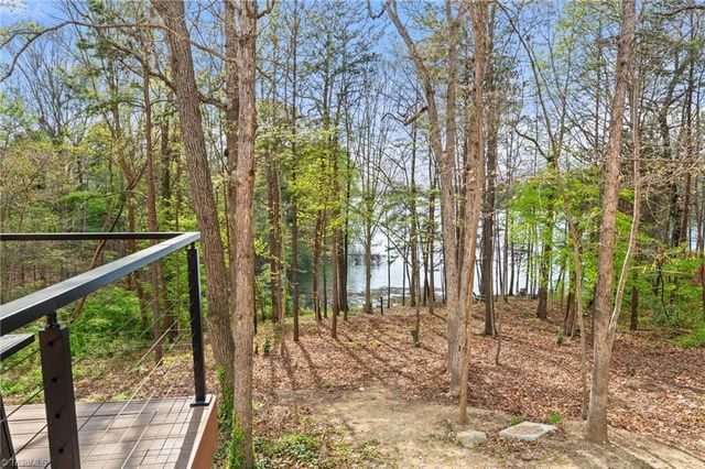 1955 Eastchester Drive D, High Point, NC 27265