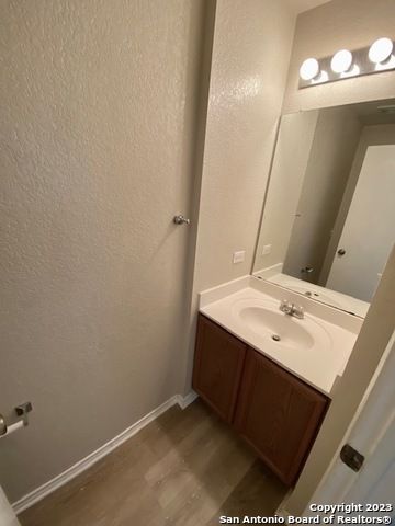 415 Allendale Oak, San Antonio, TX 78249