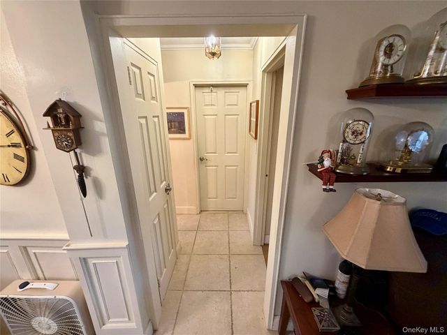 88-17 Shore Parkway 016, Howard Beach, NY 11414