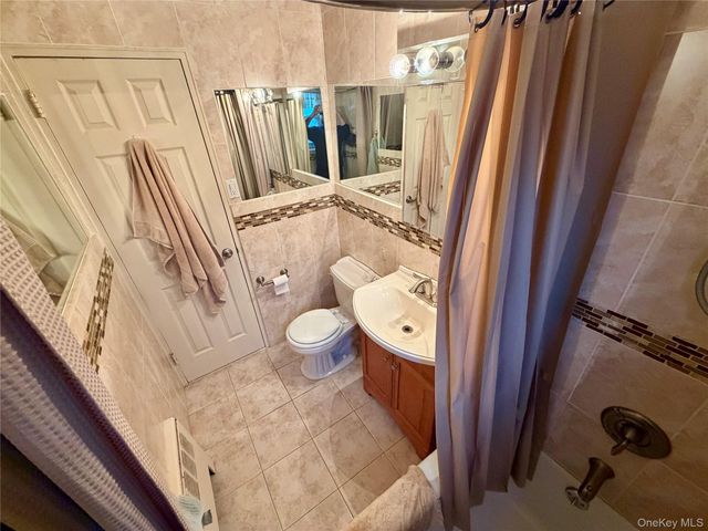 88-17 Shore Parkway 016, Howard Beach, NY 11414