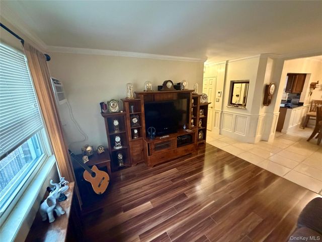 88-17 Shore Parkway 016, Howard Beach, NY 11414