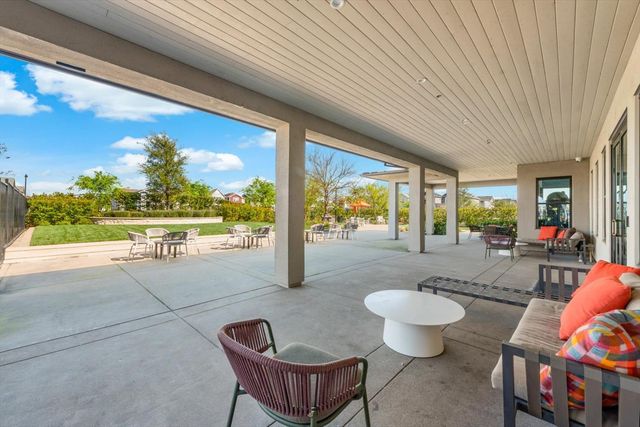 2717 N Cove Dr, Sacramento, CA 95833