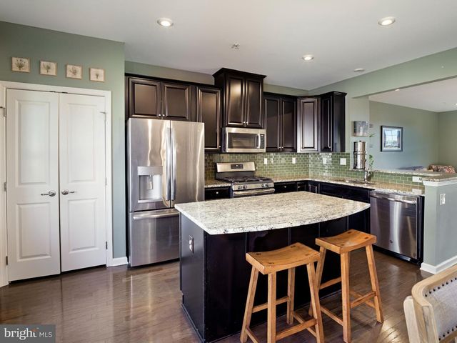 1100 UTLEY ALY, Phoenixville, PA 19460