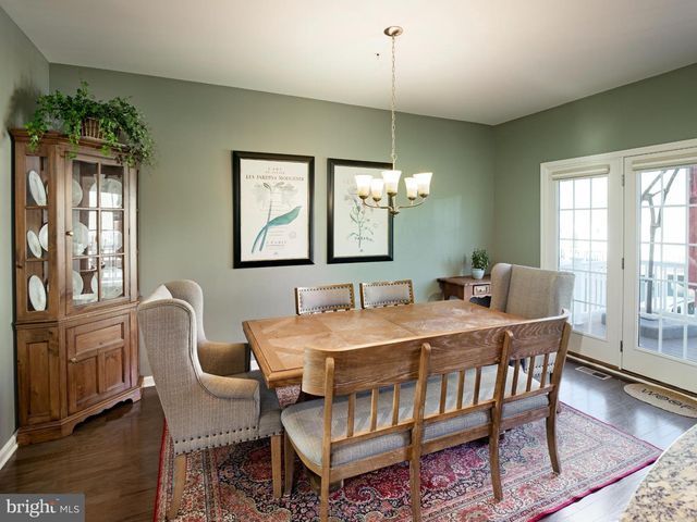 1100 UTLEY ALY, Phoenixville, PA 19460