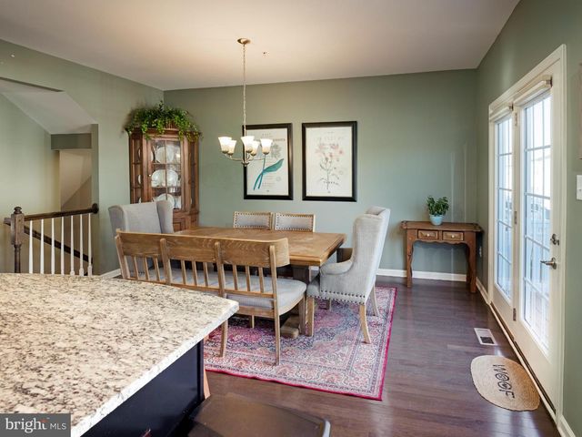 1100 UTLEY ALY, Phoenixville, PA 19460