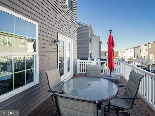 1100 UTLEY ALY, Phoenixville, PA 19460