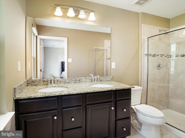 1100 UTLEY ALY, Phoenixville, PA 19460