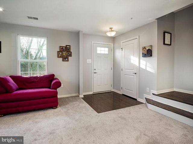 1100 UTLEY ALY, Phoenixville, PA 19460