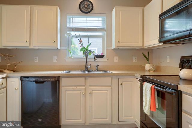 144 SPRUCE CT U-0004, Annville, PA 17003