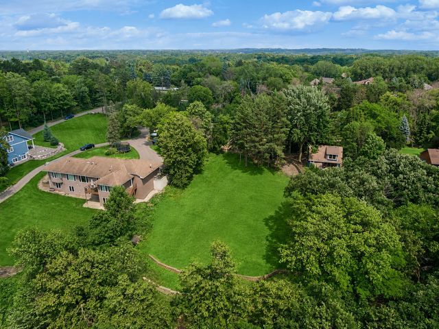 7080 Rolling Acres Road, Excelsior, MN 55331