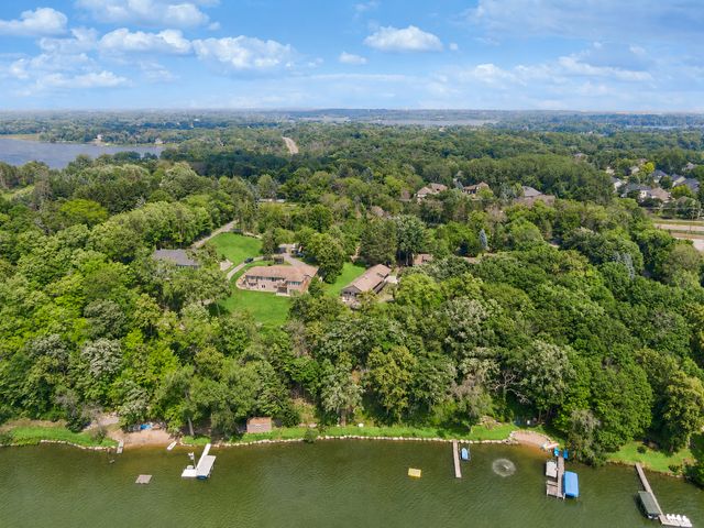 7080 Rolling Acres Road, Excelsior, MN 55331
