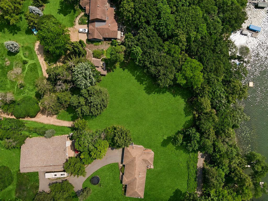 7080 Rolling Acres Road, Excelsior, MN 55331 — photo 2