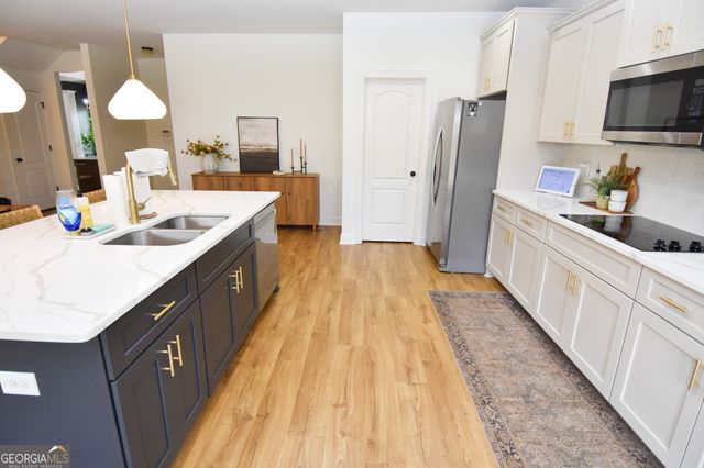383 Walden Pond Way, Senoia, GA 30276