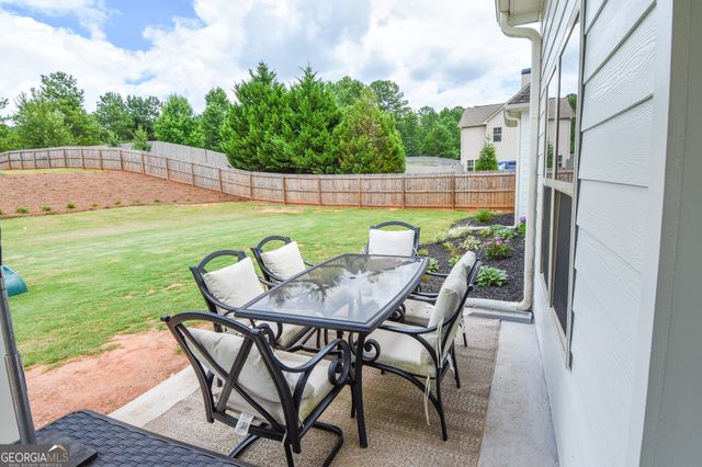 383 Walden Pond Way, Senoia, GA 30276