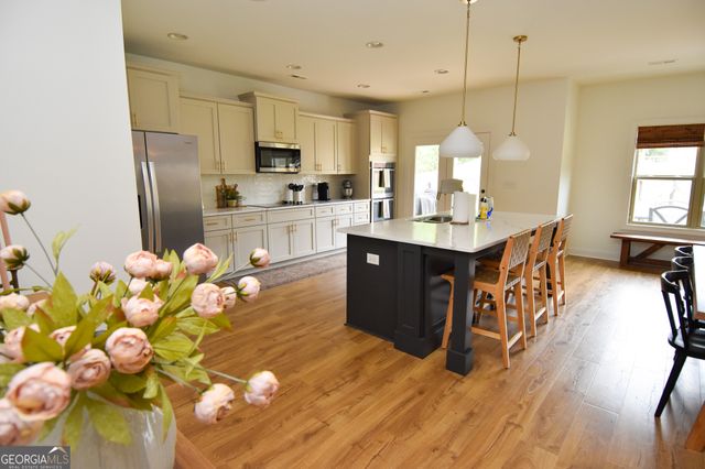 383 Walden Pond Way, Senoia, GA 30276