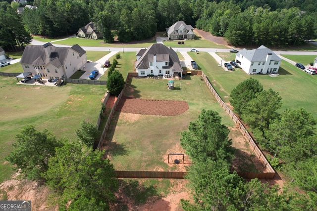 383 Walden Pond Way, Senoia, GA 30276