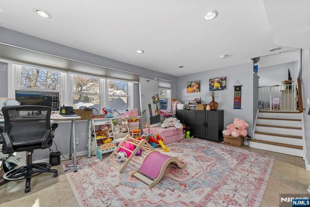 77 Riverside Drive, Denville Township, NJ 07834