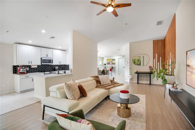 6440 AXEITOS TERRACE 110, Orlando, FL 32835
