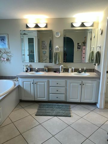 3042 5 Iron Drive, Port St. Lucie, Port St Lucie, FL 34952