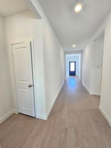 6519 Silver Emperor Lane, Needville, TX 77461