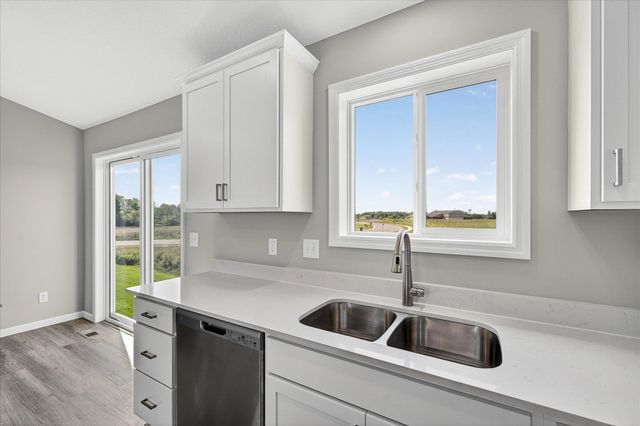 1316 Woods Road NE, Isanti, MN 55040