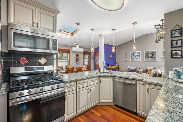 139 Stevens Avenue, Hempstead, NY 11550