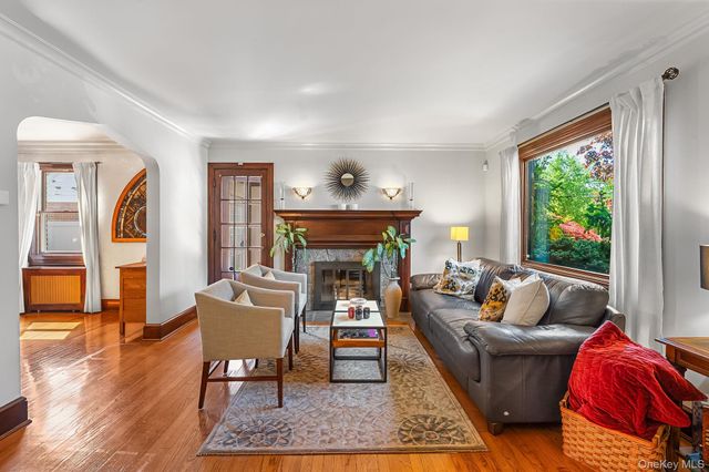 139 Stevens Avenue, Hempstead, NY 11550