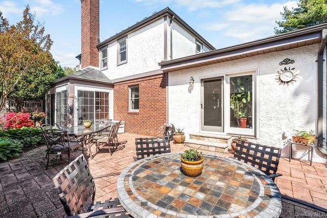 139 Stevens Avenue, Hempstead, NY 11550