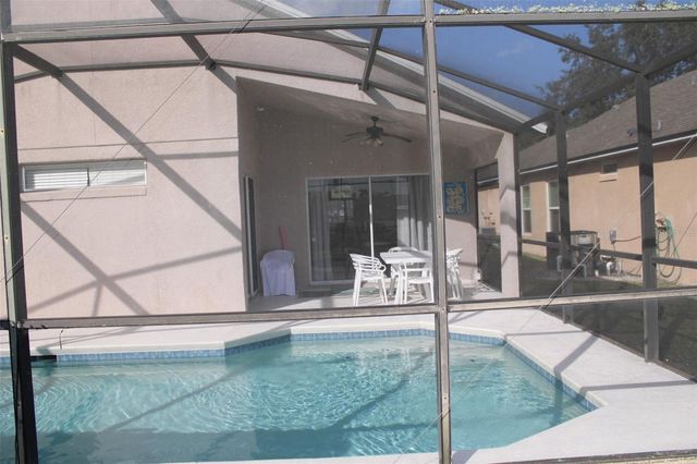 1068 LAKE BERKLEY DRIVE, Kissimmee, FL 34746