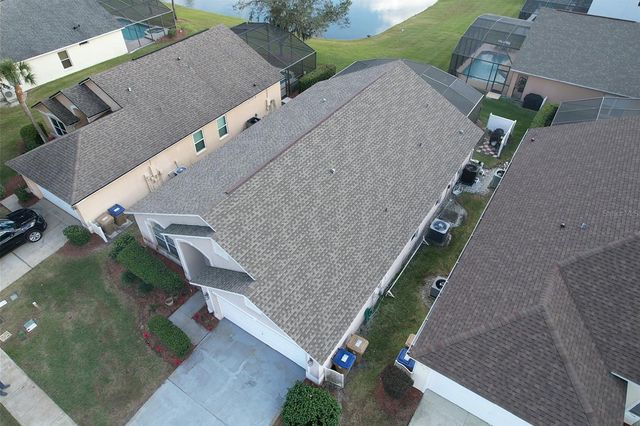 1068 LAKE BERKLEY DRIVE, Kissimmee, FL 34746