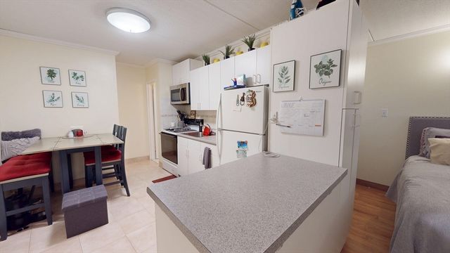 200 Swanton St T34, Winchester, MA 01890