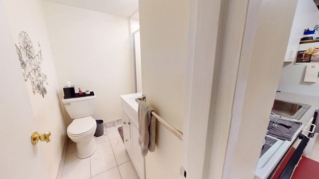 200 Swanton St T34, Winchester, MA 01890