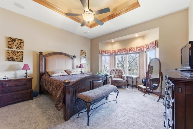 1219 E Waters Edge St, Derby, KS 67037