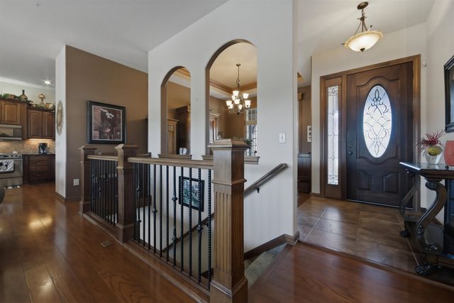 1219 E Waters Edge St, Derby, KS 67037