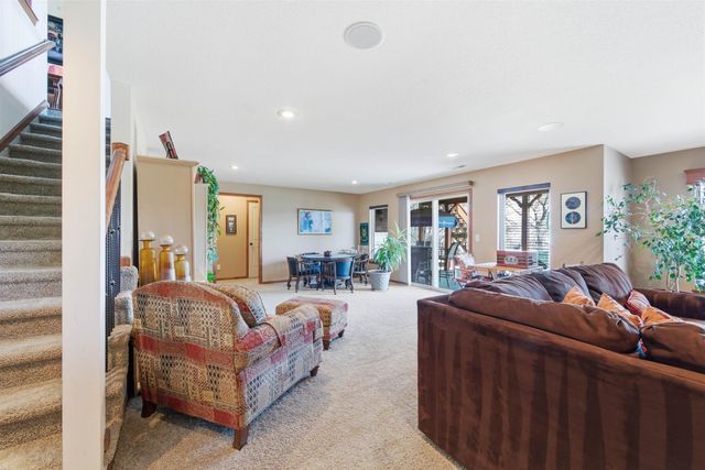 1219 E Waters Edge St, Derby, KS 67037