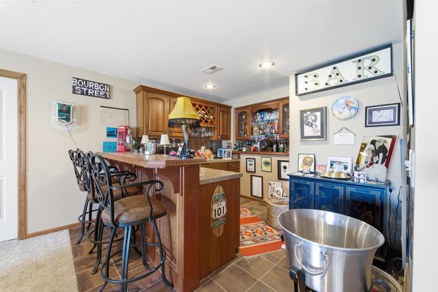 1219 E Waters Edge St, Derby, KS 67037