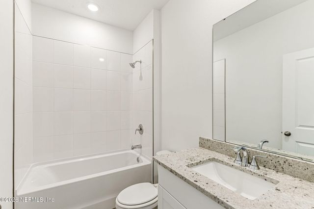 3594 BELLA SERA Lane, Green Cove Springs, FL 32043