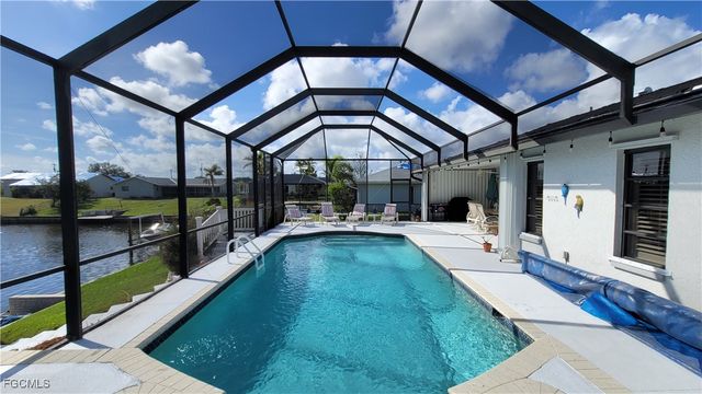 1126 SE 13th TER, Cape Coral, FL 33990