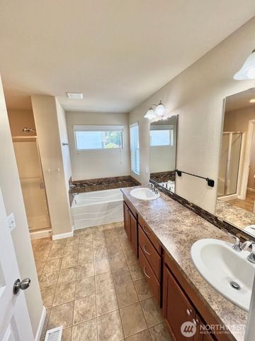 535 Meadowwood Drive SW, Olympia, WA 98502
