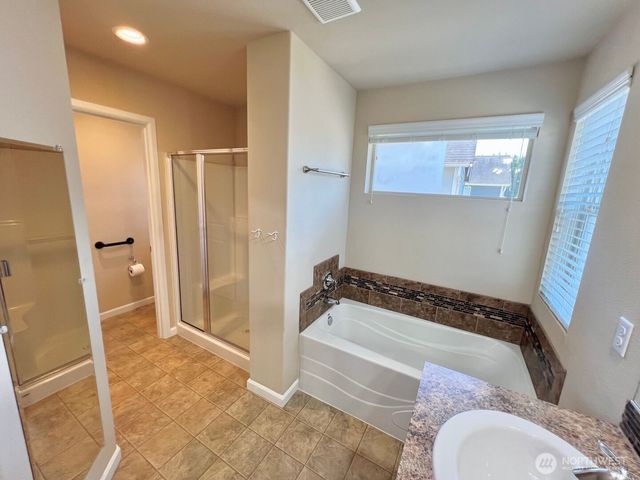 535 Meadowwood Drive SW, Olympia, WA 98502