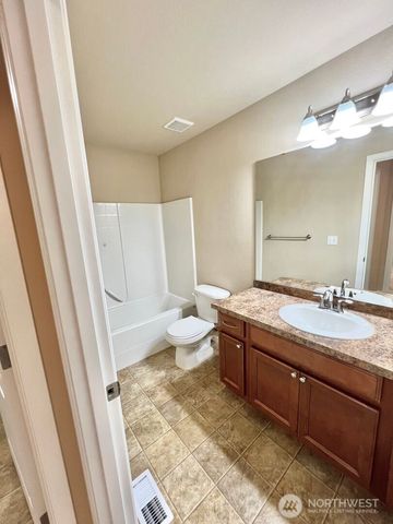535 Meadowwood Drive SW, Olympia, WA 98502