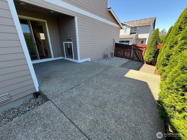 535 Meadowwood Drive SW, Olympia, WA 98502