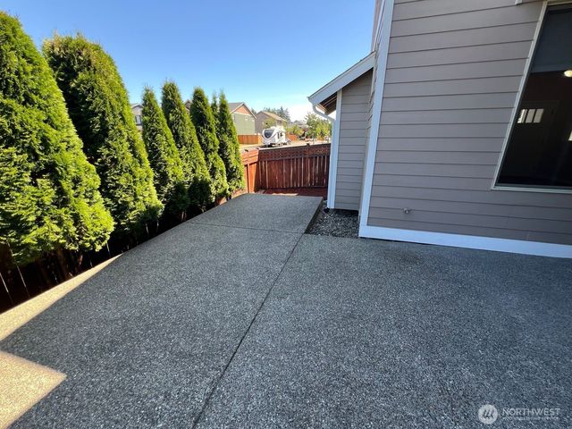 535 Meadowwood Drive SW, Olympia, WA 98502