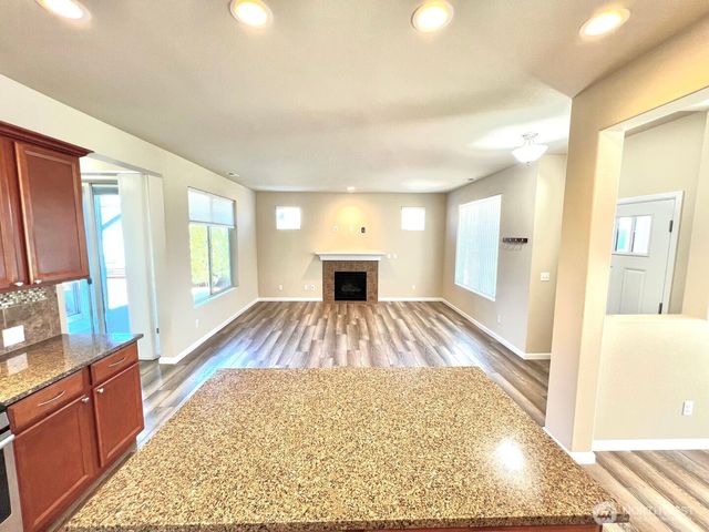 535 Meadowwood Drive SW, Olympia, WA 98502