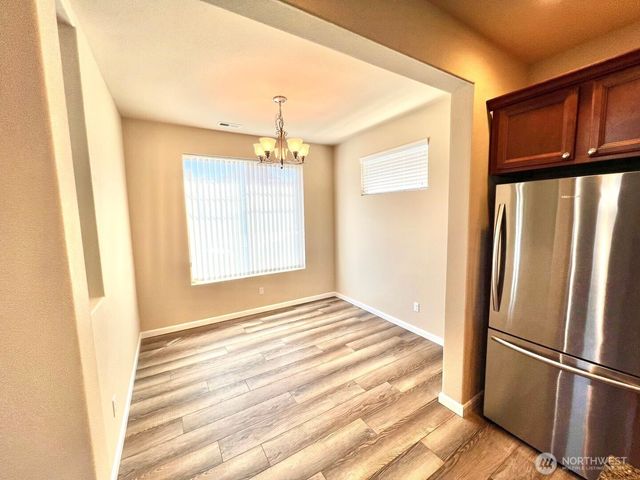 535 Meadowwood Drive SW, Olympia, WA 98502