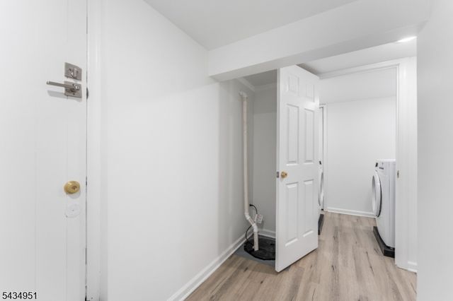 323 S Wood Ave, Linden City, NJ 07036