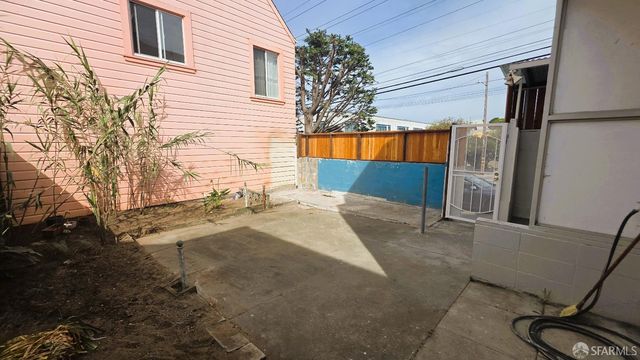 2601 24th Avenue, San Francisco, CA 94116