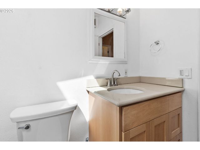2485 JACKSON St, Eugene, OR 97405