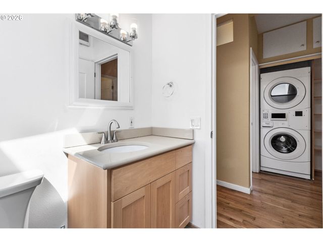 2485 JACKSON St, Eugene, OR 97405